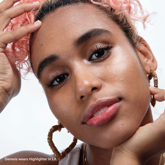 MILK Makeup Highlighter - Picture 13 of 16